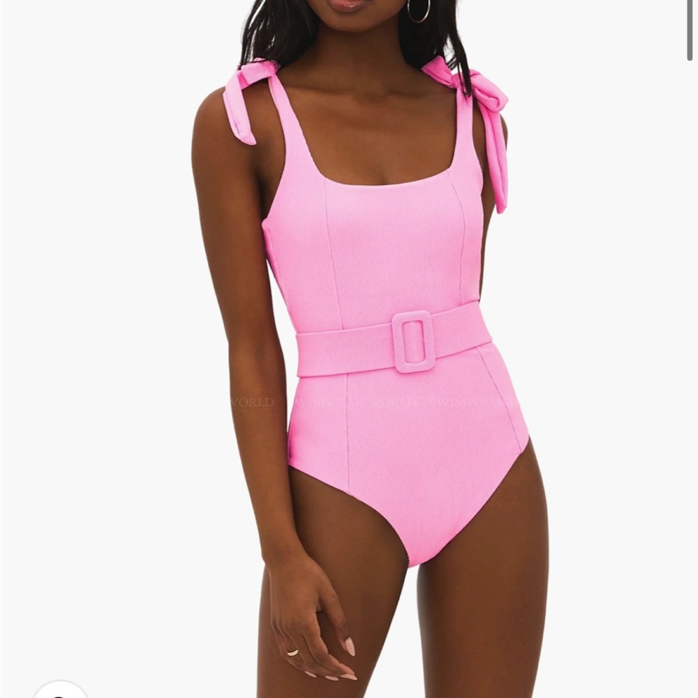 BEACH RIOT SYDNEY BELTED ONE PIECE - SIZE M - NWT